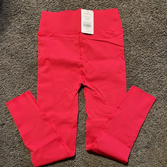 Fabletics persimmon red athletic leggings - Picture 4 of 6